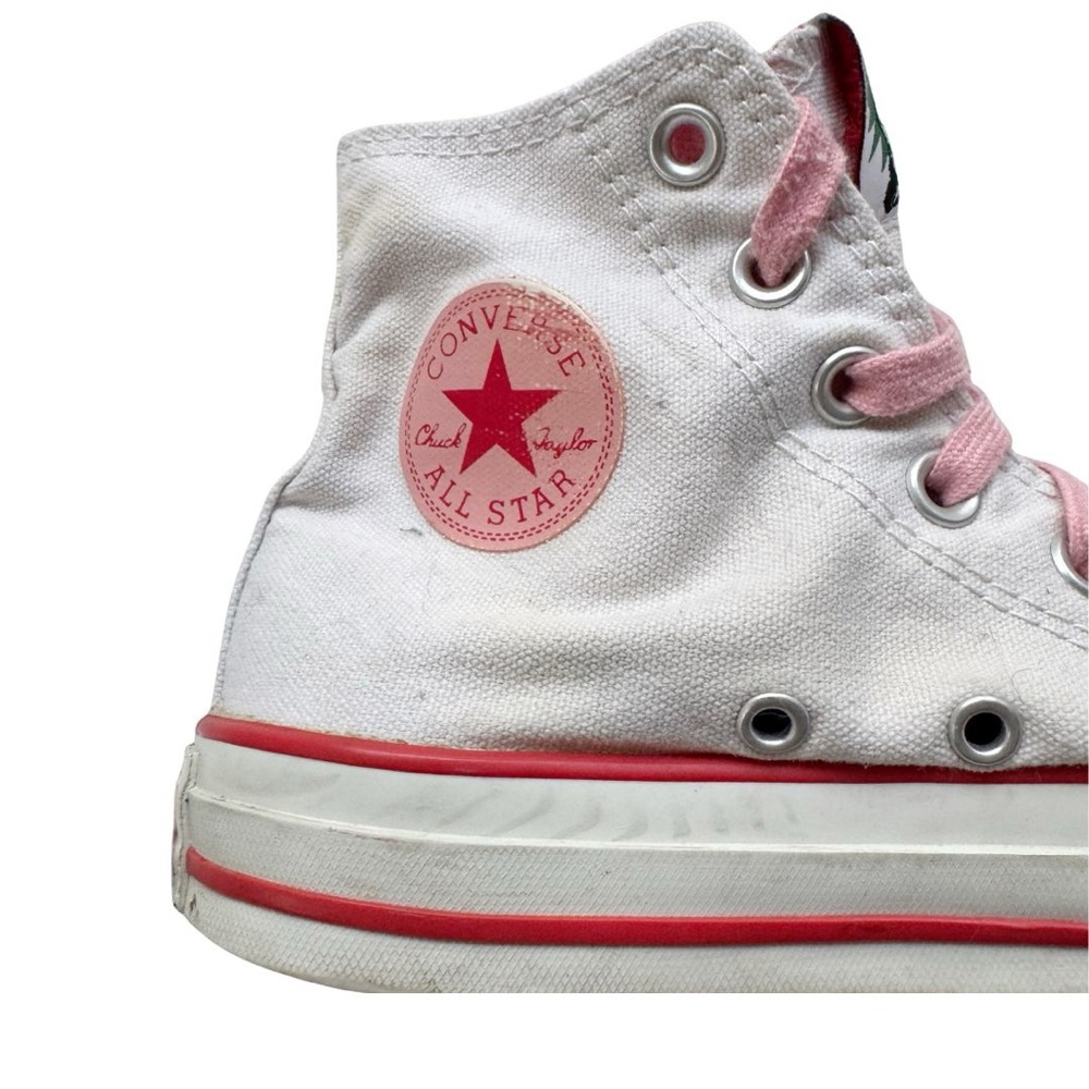 Converse X Dr. Seuss How The Grinch Stole Christmas Sneakers - Picture 5 of 14